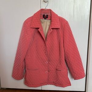 GALLERY || Women's Quilted Jacket - Coral